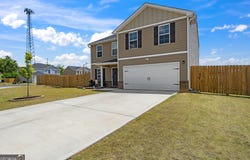 238 Isabella Way, Byron, GA 31008