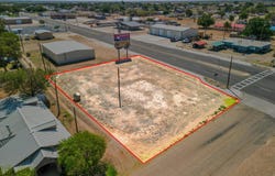 11th St., Plains, TX 79355
