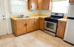 38 Ledyard Avenue, Bloomfield, CT 06002