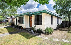 1013 Laredo Street, Sinton, TX 78387