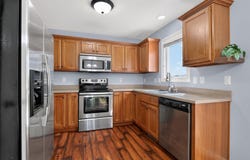 2251 Laurelwood Drive, Warsaw, IN 46580