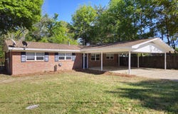 101 Blaylock Street, Crestview, FL 32539