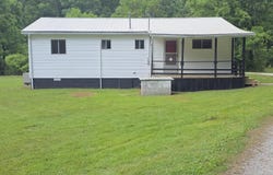 125 Willoughby Lane, Robbins, TN 37852