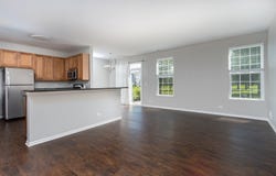 2521 Evergreen Circle, McHenry, IL 60050