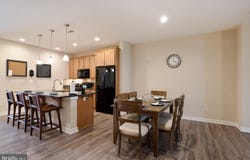 100 CAMDEN CIR, LA PLATA, MD 20646