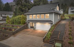 161 Combs Circle, Yachats, OR 97498