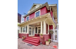 105 Park Pl, Venice, CA 90291