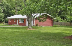 111 W Hickory Street, Bluford, IL 62814