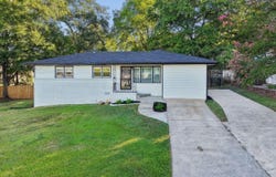 800 WEAR DRIVE, BIRMINGHAM, AL 35235