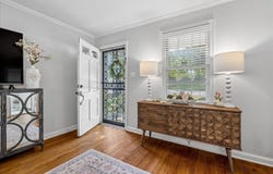 1157 COLONIAL Rd, Memphis, TN 38117