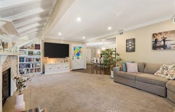 3052 Bostonian, Los Alamitos, CA 90720