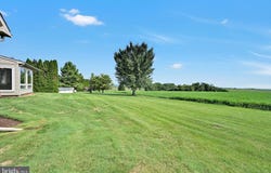 306 CHESTNUT Street, RICHLAND, PA 17087