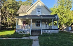 120 Moyer Avenue, Alma, MI 48801