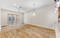 908 Nueces St, Austin, TX 78701