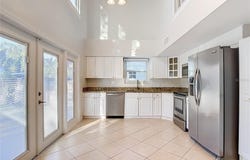 607 BREEZEWAY Court, BRANDON, FL 33511