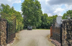 1751 Old Hillsboro Rd, Franklin, TN 37069