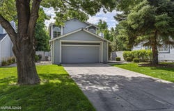 7585 Lighthouse Lane, Reno, NV 89511
