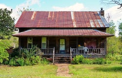 2093 Mallalieu Dr SE, Ruth, MS 39662