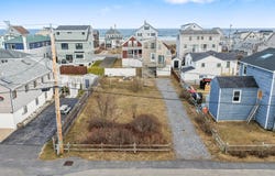 Eastern Avenue, Wells, ME 04090