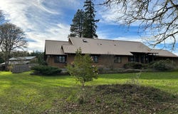 29821 JEANS Rd, Veneta, OR 97487