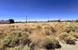 8418 Columbine Avenue, California City, CA 93505