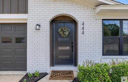 444 E Greenfield Dr., Wake Village, TX 75501