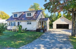 77 New Hampshire Street, Millinocket, ME 04462