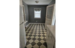 703 Raleigh St, Roanoke Rapids, NC 27870
