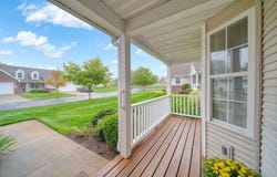 846 E Barrington Circle, Jackson, MI 49203