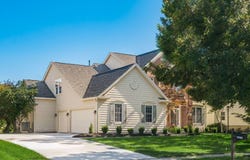 8066 Summerhouse Drive W, Dublin, OH 43016
