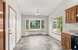 1400 E Northstar Ln, Sioux Falls, SD 57108