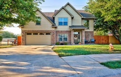 719 Ninnekah, Enid, OK 73702