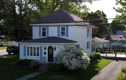 5 Cone Street, East Millinocket, ME 04430