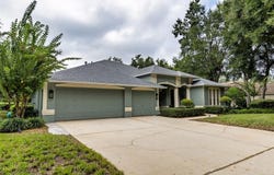 28 CAMELOT RIDGE Drive, BRANDON, FL 33511
