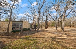 100 Sands Drive, Azle, TX 76020
