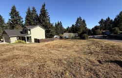 10th St, Veneta, OR 97487