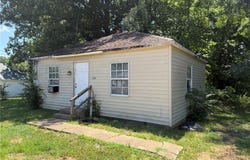 106 E Harper Street, Poplar Bluff, MO 63901