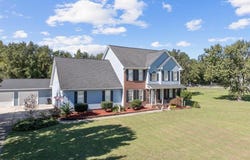 6904 County Place Drive, Hope Mills, NC 28348