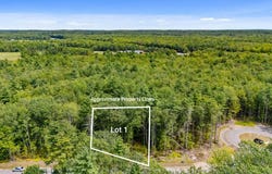 2 Dogwood Circle, Kennebunk, ME 04043