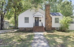 308 E Centennial Avenue, Carthage, MO 64836