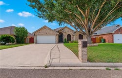 583 Greystone Circle, Alamo, TX 78516