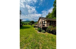 85 Sidco Lane, Cullowhee, NC 28723