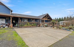 1907 W DUKE Rd, Sutherlin, OR 97479