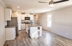 4250 OH-307, Geneva, OH 44041