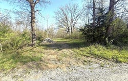 County Road 2750, Moberly, MO 65270