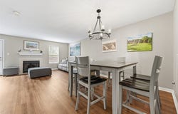 229 Hillvue Dr, Mars, PA 16046