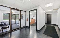 8400 S 77th Avenue, Bridgeview, IL 60455