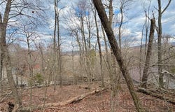 218 Lake Road, Beech Mountain, NC 28604