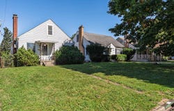 22 East Royal Forest Boulevard, Columbus, OH 43214