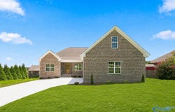 92 Payton Lane, Grant, AL 35747